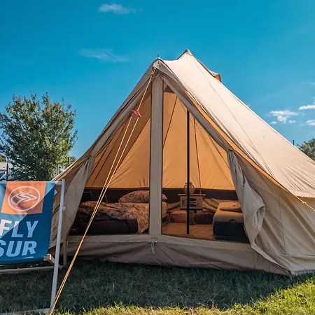 Campsite Tippihostel Surfschule Kite Passion