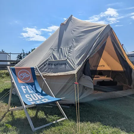 Tippihostel Surfschule Kite Passion Fehmarn